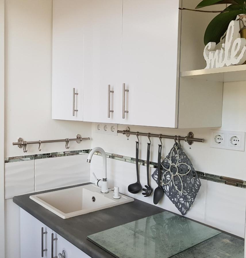 Modern Flat In City Center Budapest Eksteriør billede